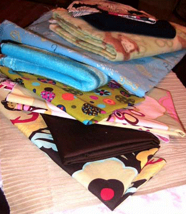 taggie-fabric-stack-2.gif