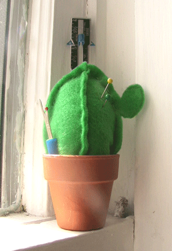 cactus-pin-cushion-full-1.gif