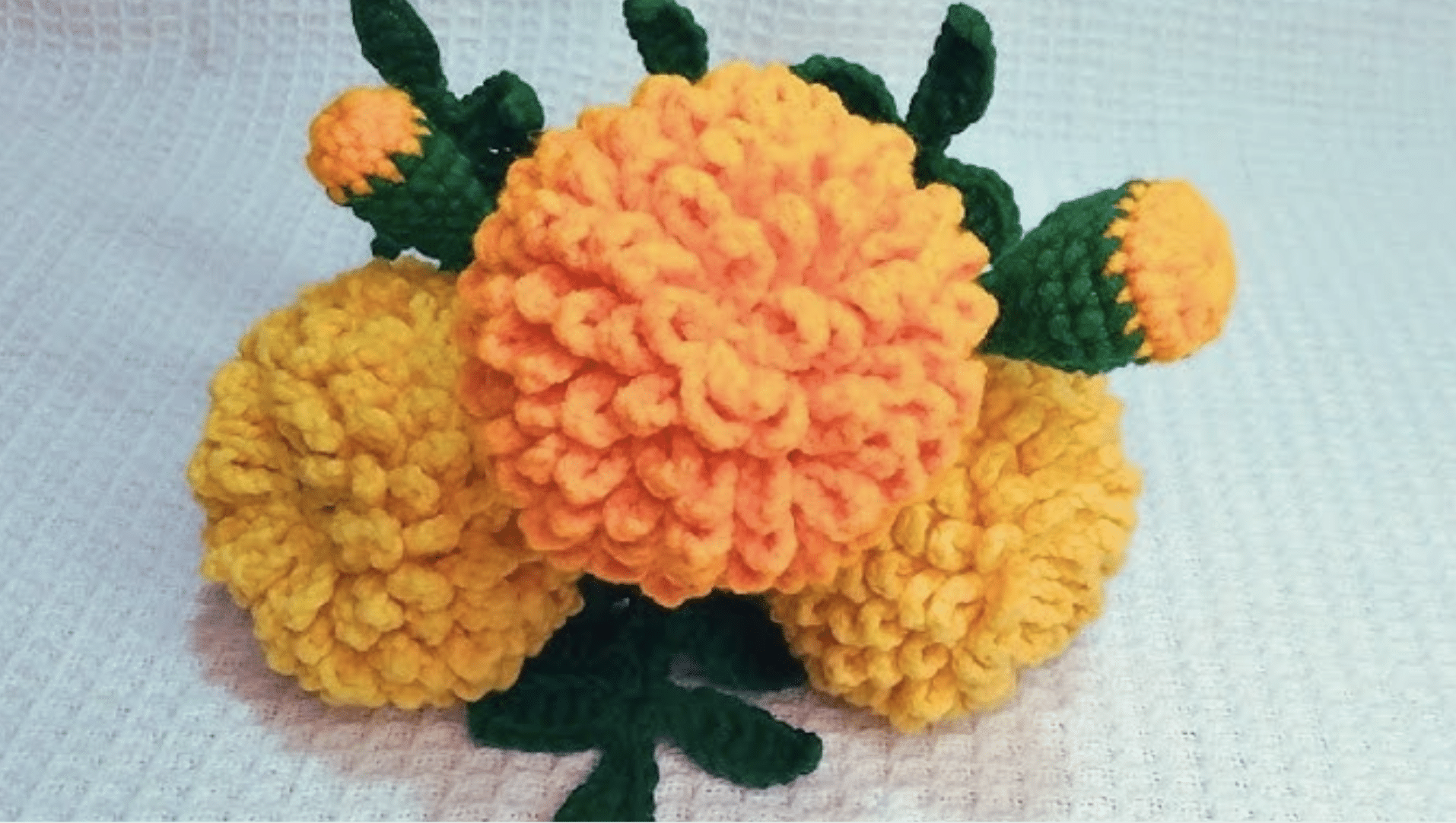 Bold Marigold crochet knitted flower