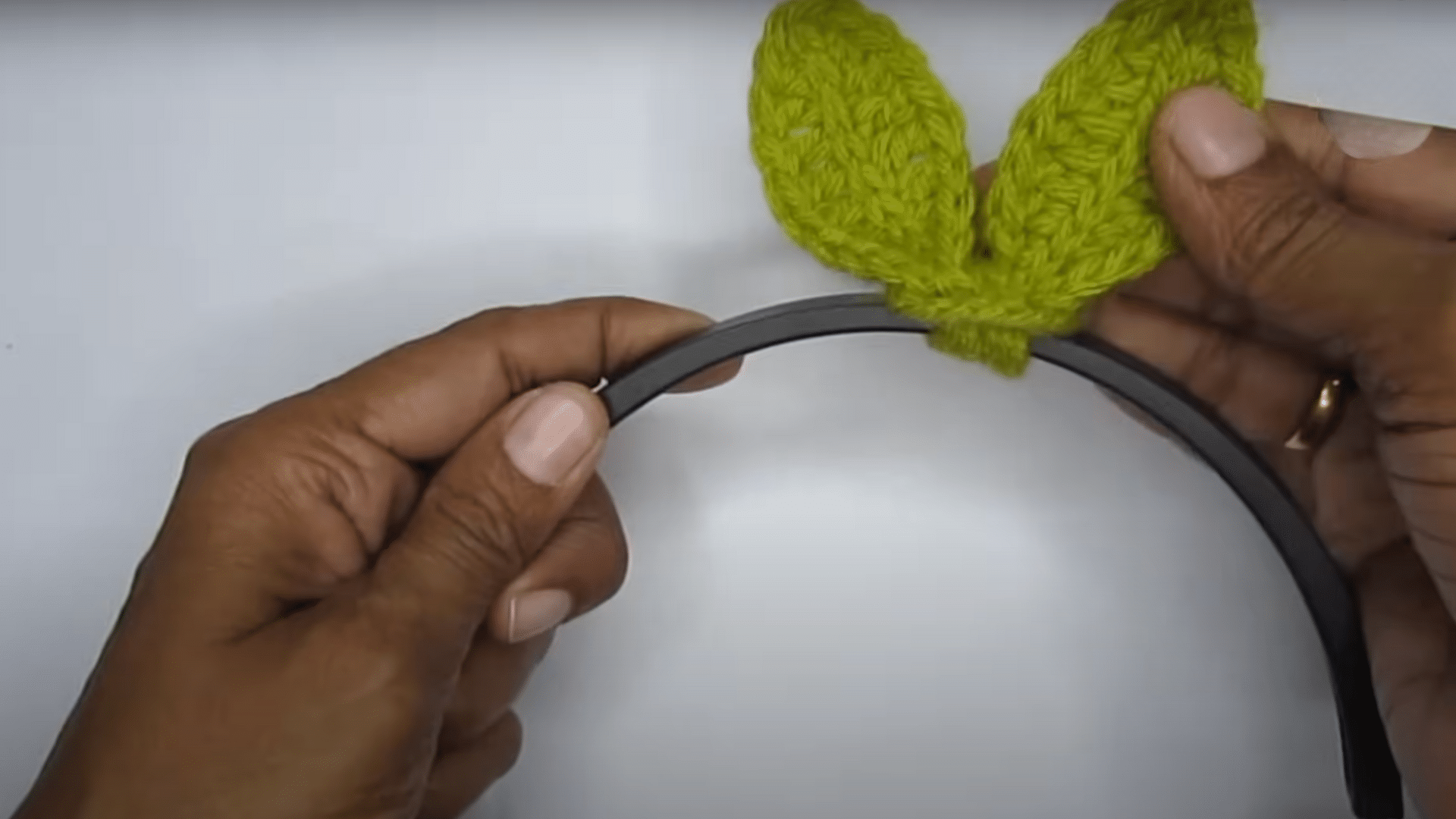 _crochet sprout headphone accessory